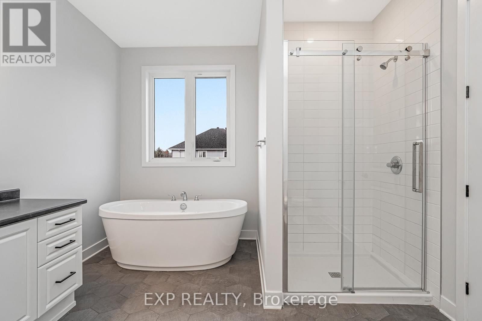 256 ANTLER COURT Image 29