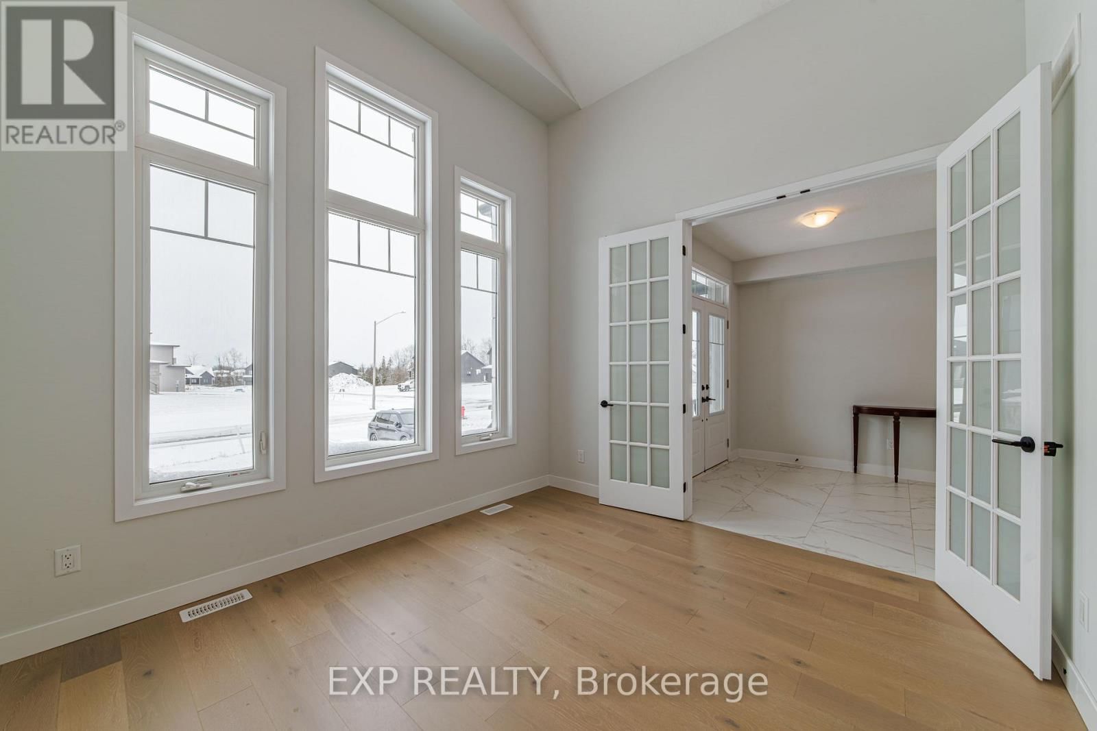 256 ANTLER COURT Image 4