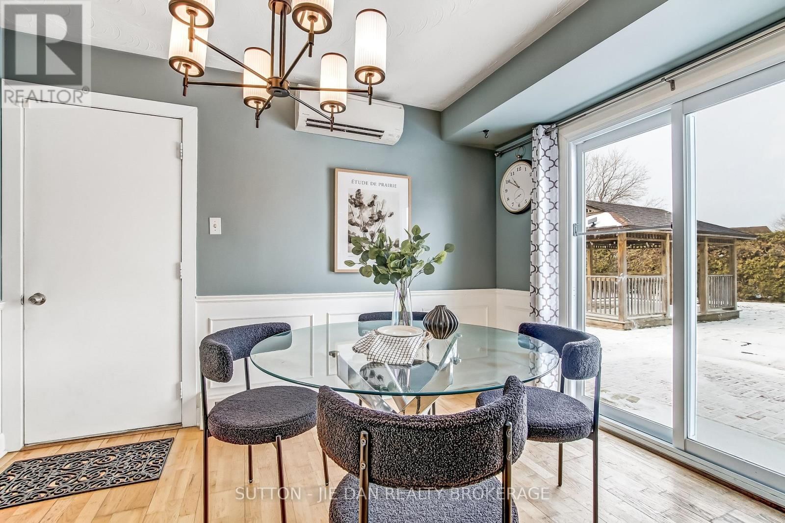 720 GRENFELL DRIVE Image 5