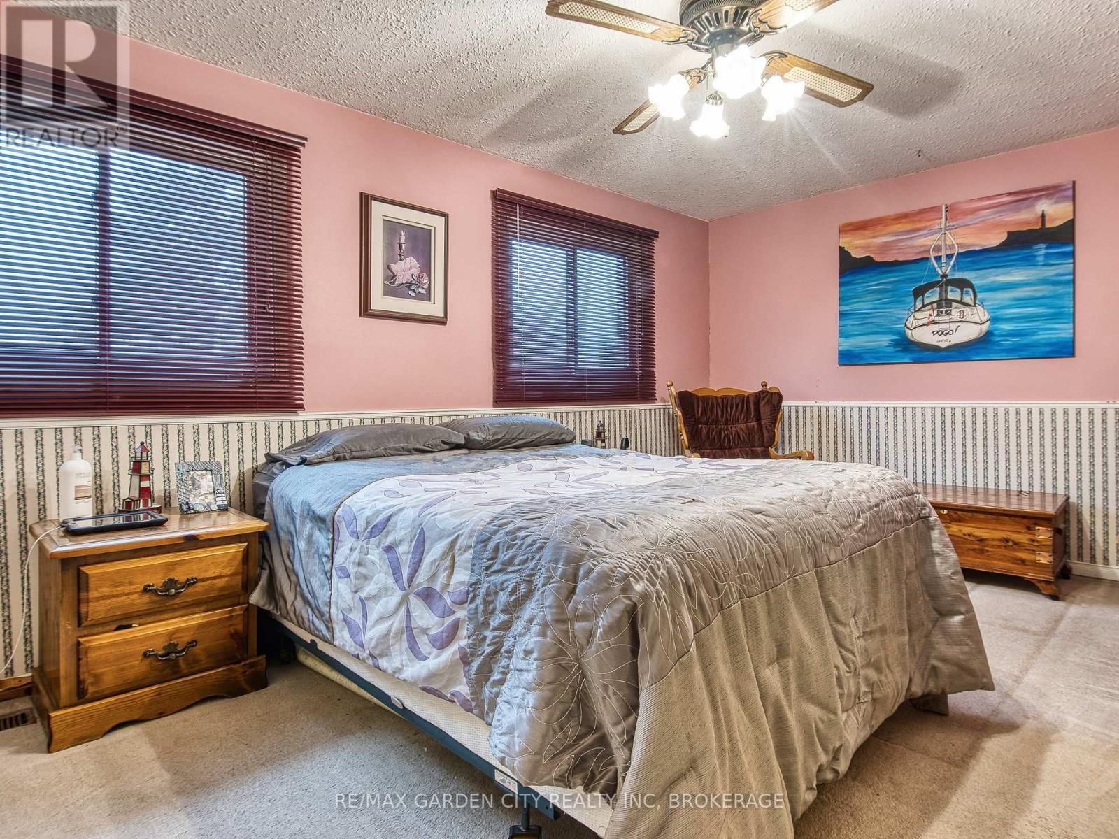 19 - 1155 PARAMOUNT DRIVE Image 28