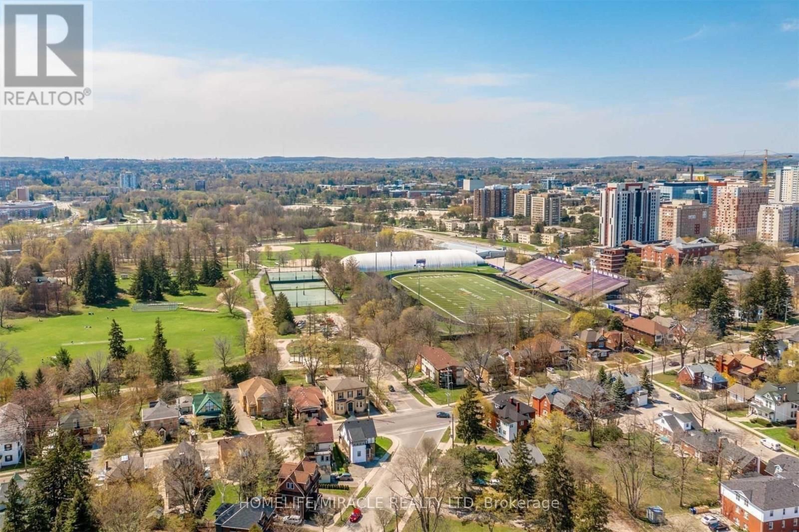 1202 - 158 KING STREET NORTH Image 29