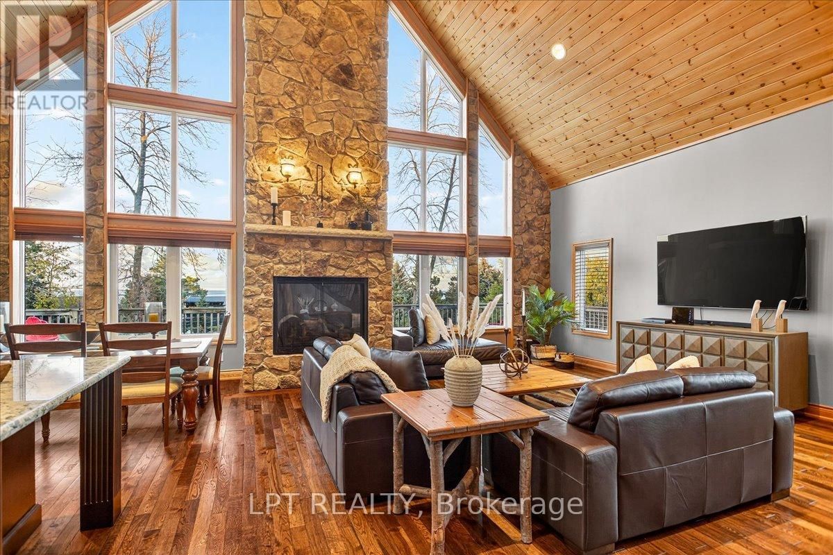 192 SUNSET BOULEVARD Image 22