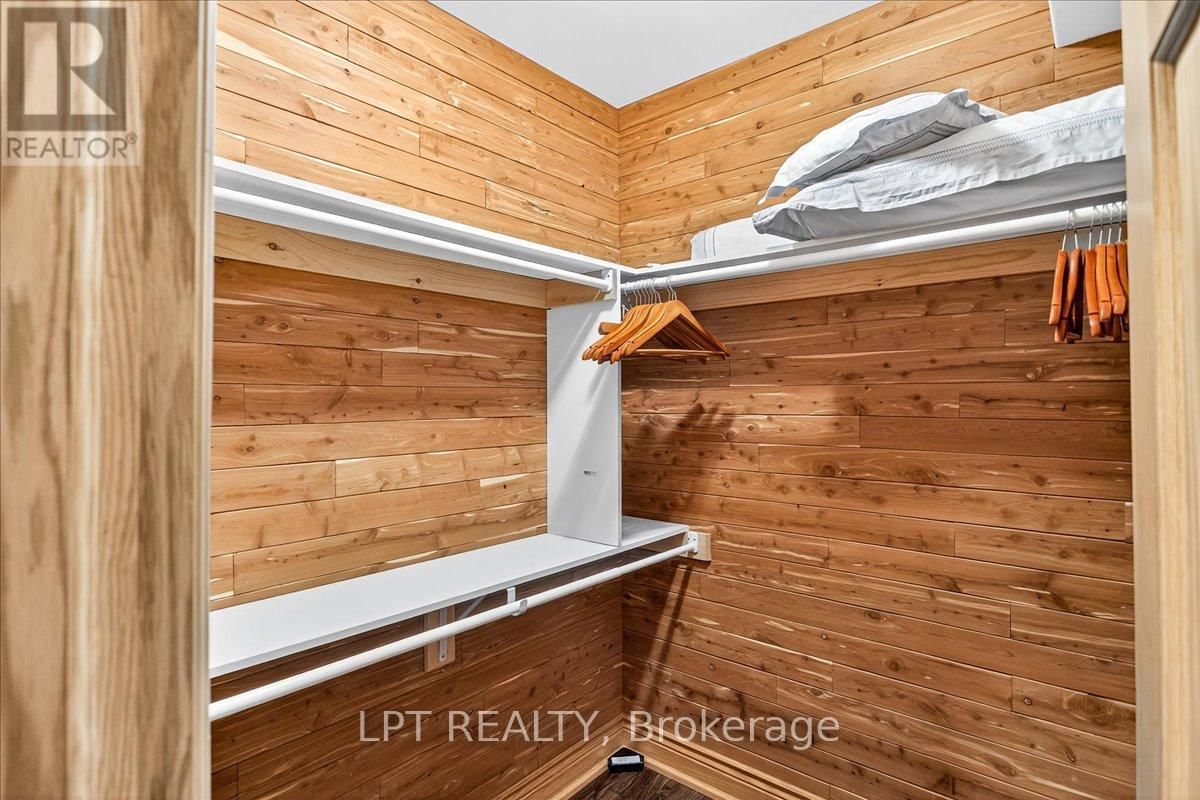 192 SUNSET BOULEVARD Image 33