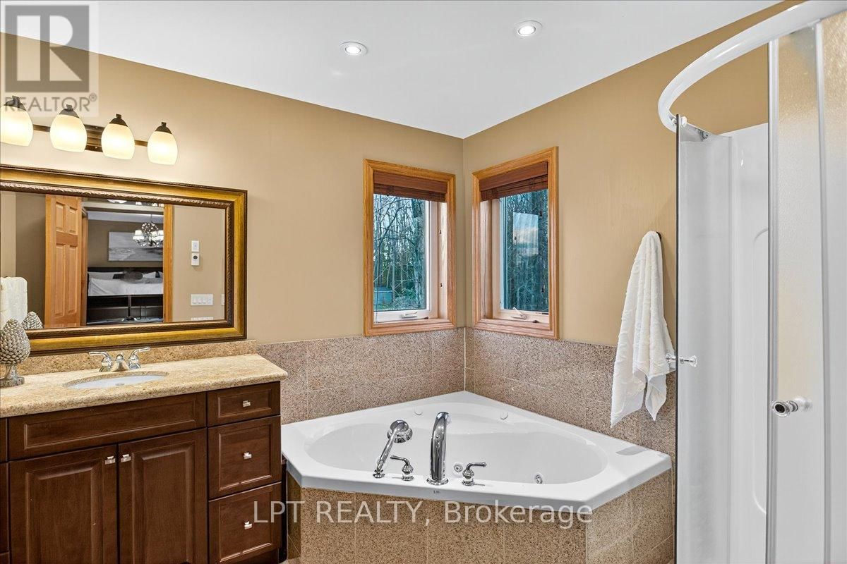 192 SUNSET BOULEVARD Image 34