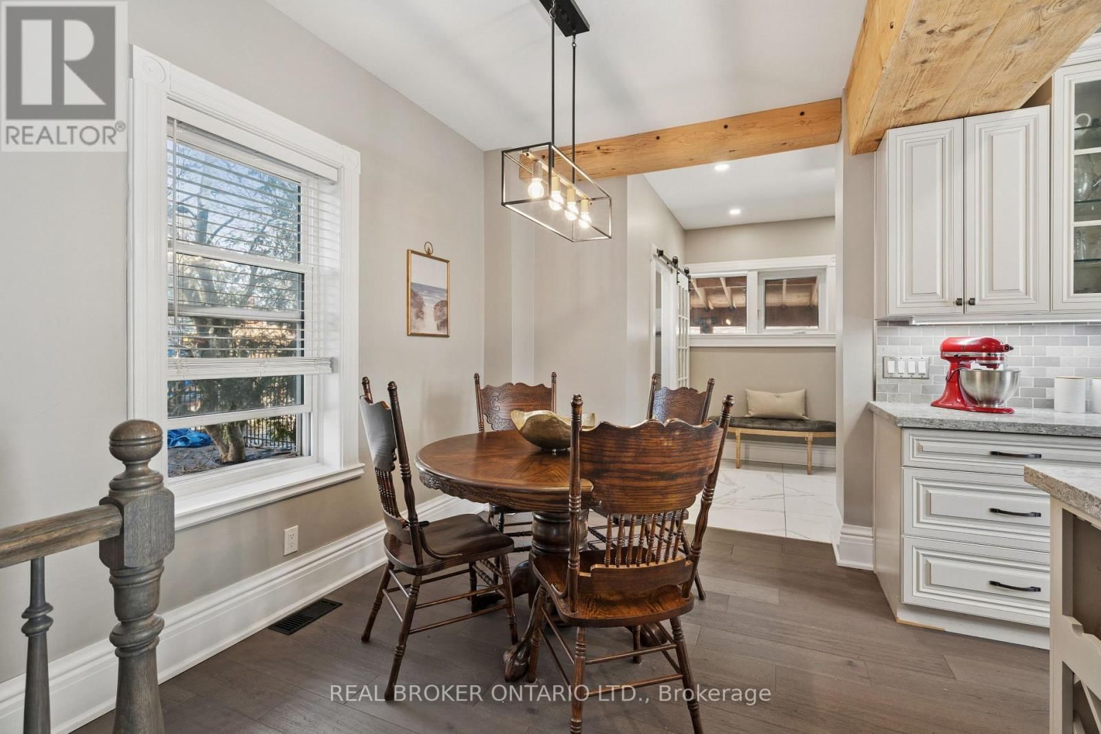 855 HAMILTON STREET Image 10