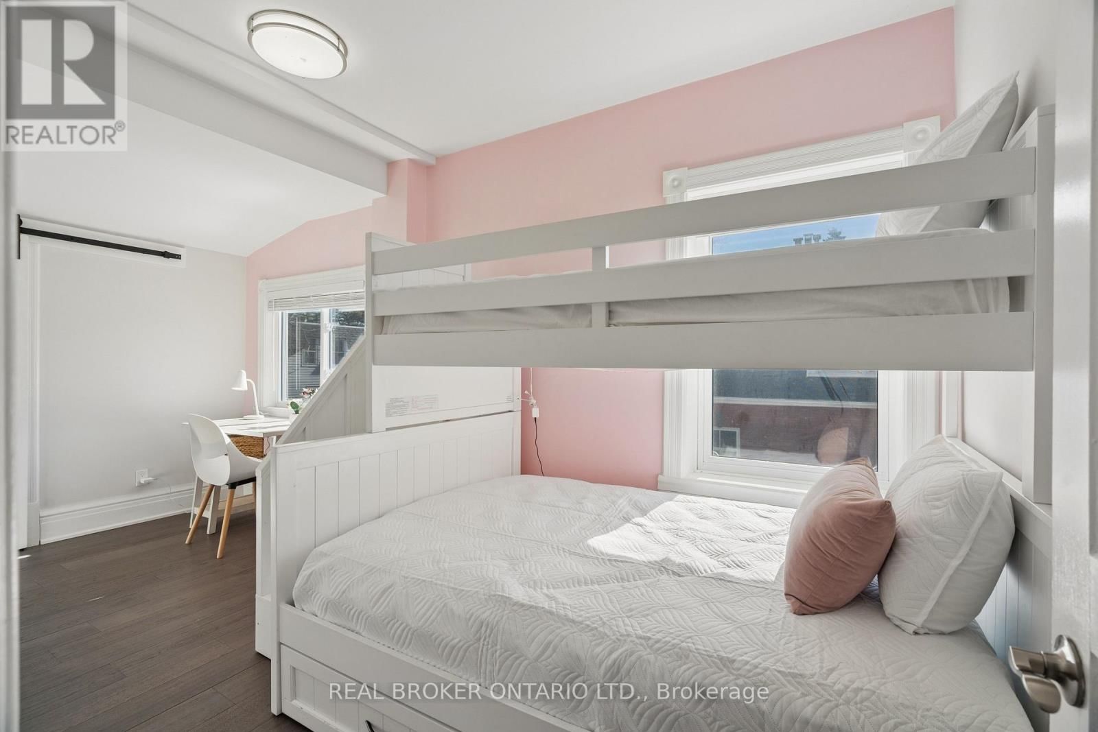 855 HAMILTON STREET Image 27