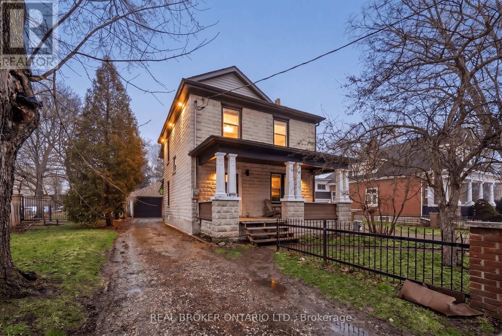 855 HAMILTON STREET Image 3