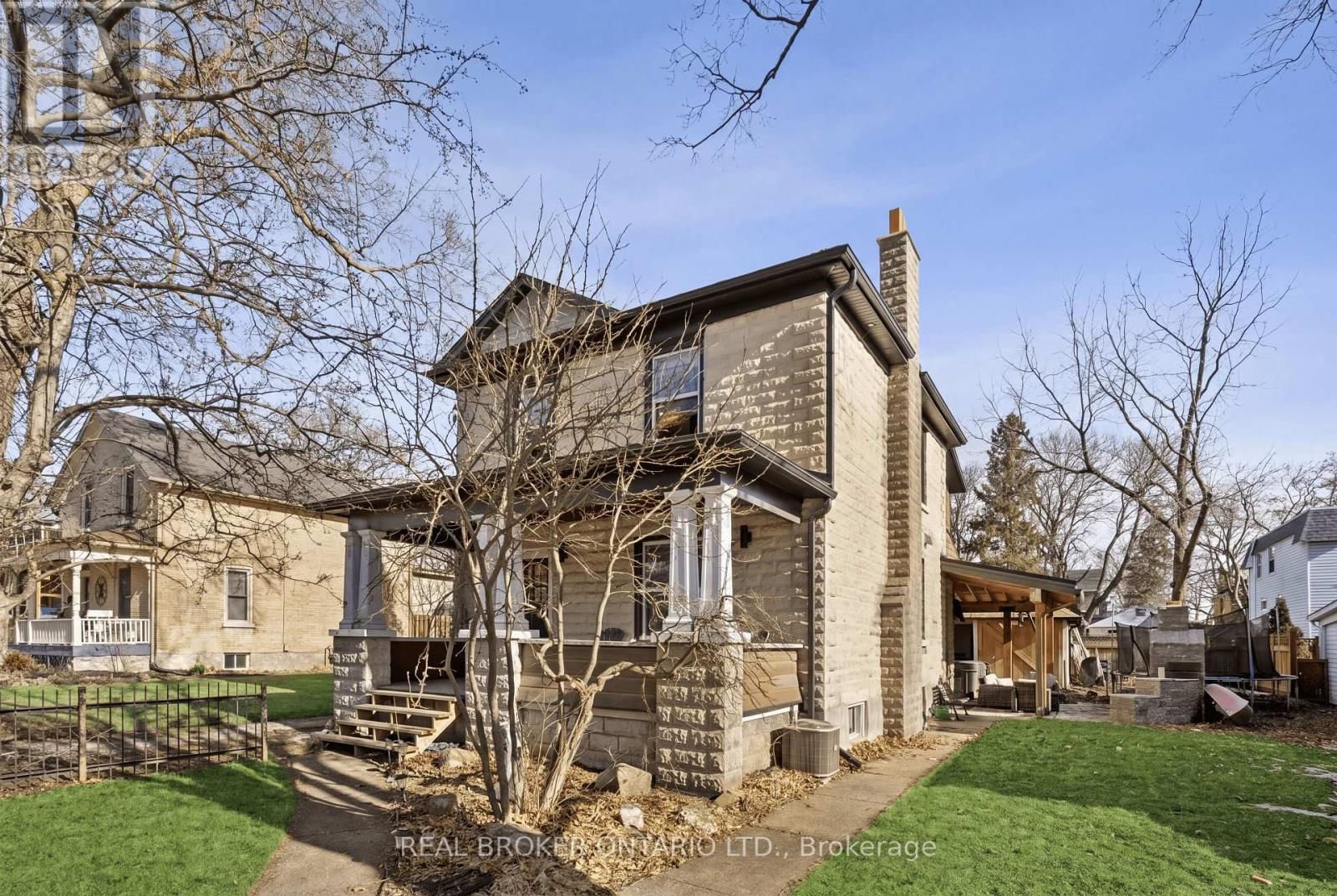 855 HAMILTON STREET Image 4