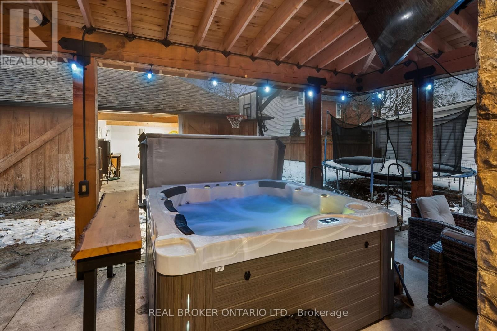 855 HAMILTON STREET Image 43