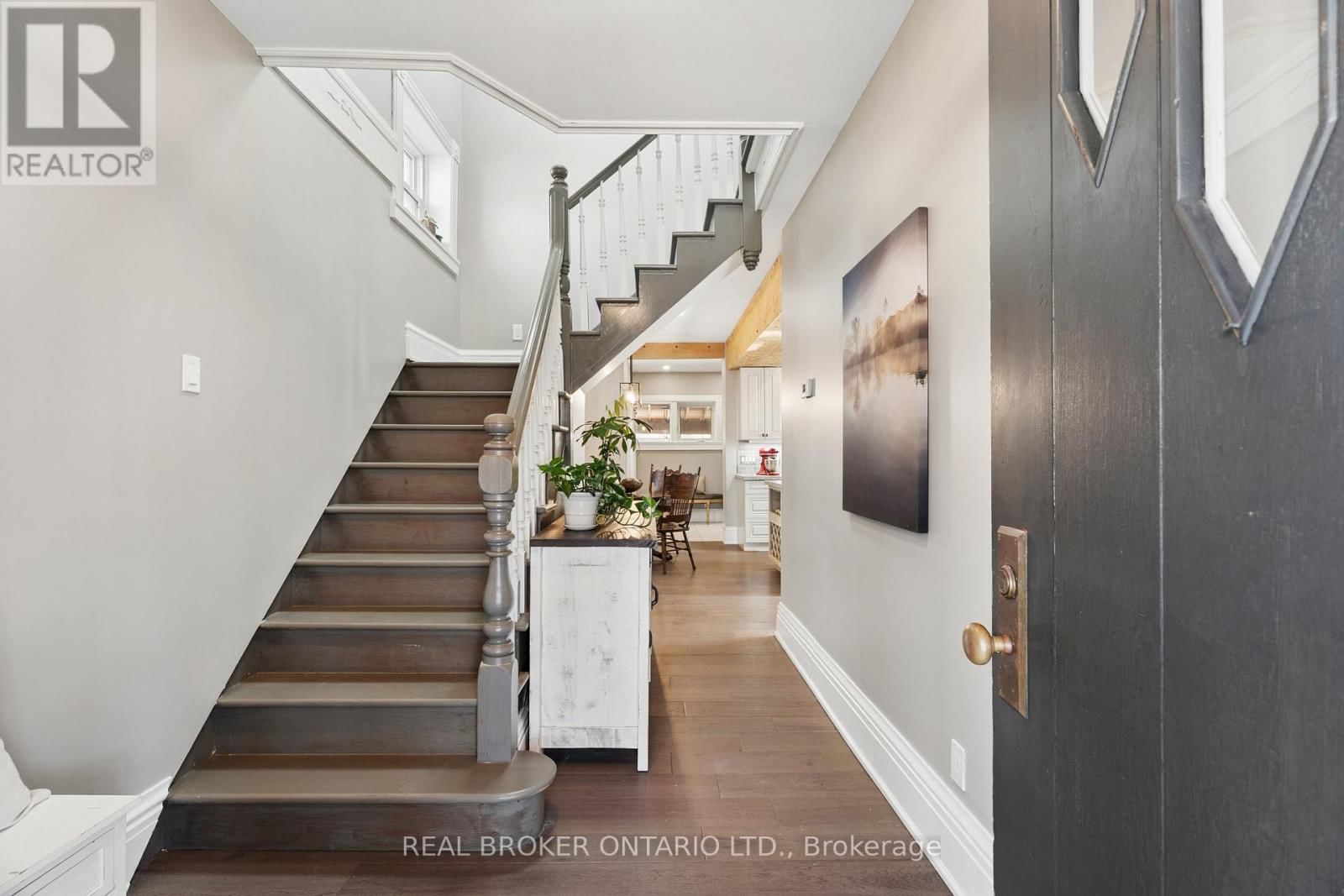 855 HAMILTON STREET Image 6