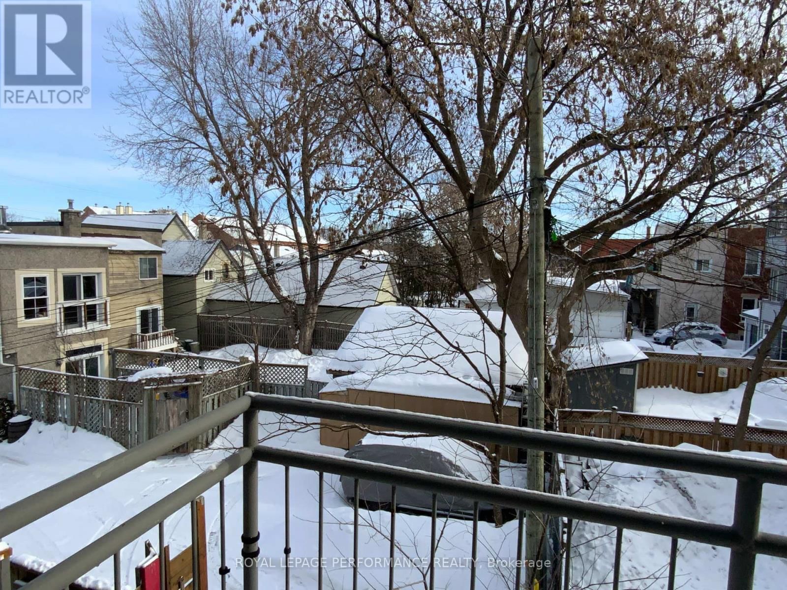 B - 185 CUMBERLAND STREET Image 9