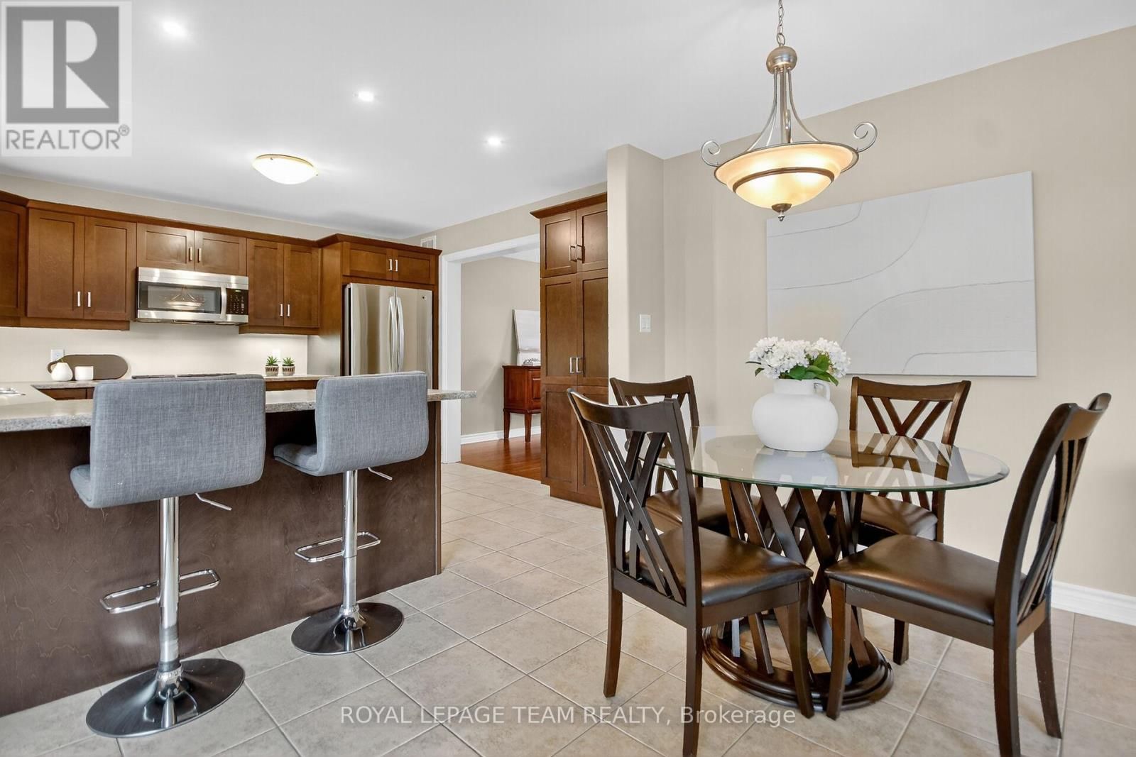 124 COMBA DRIVE Image 14