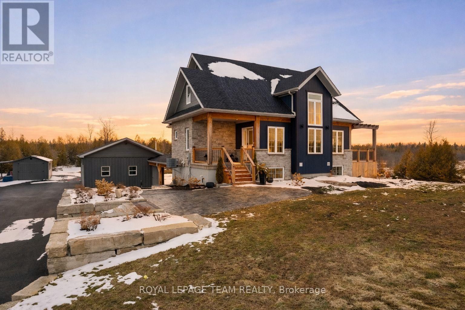 114 CHARLES HOLDEN AVENUE Image 1