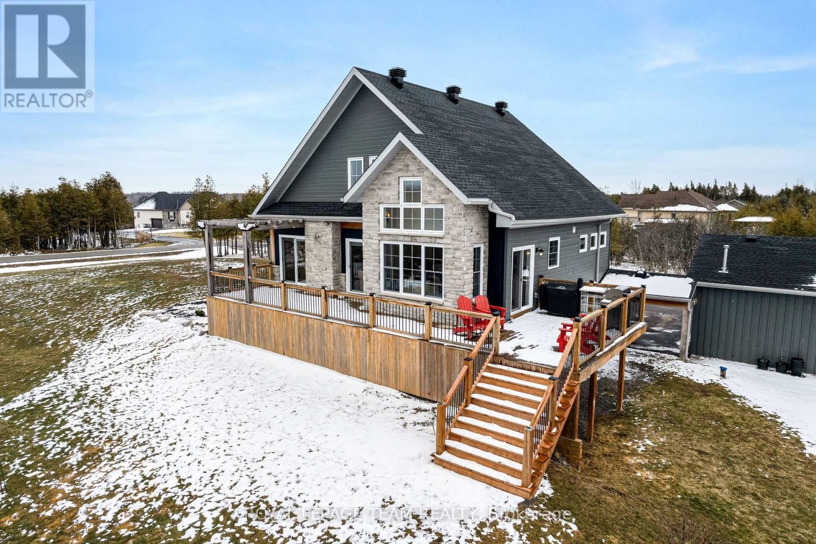 114 CHARLES HOLDEN AVENUE Image 49