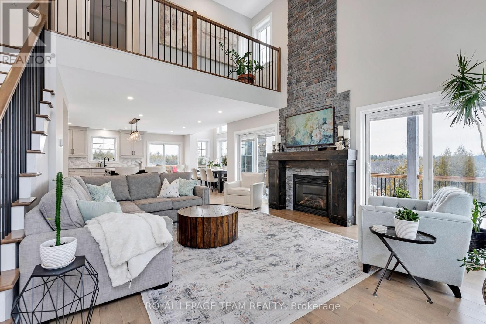 114 CHARLES HOLDEN AVENUE Image 9