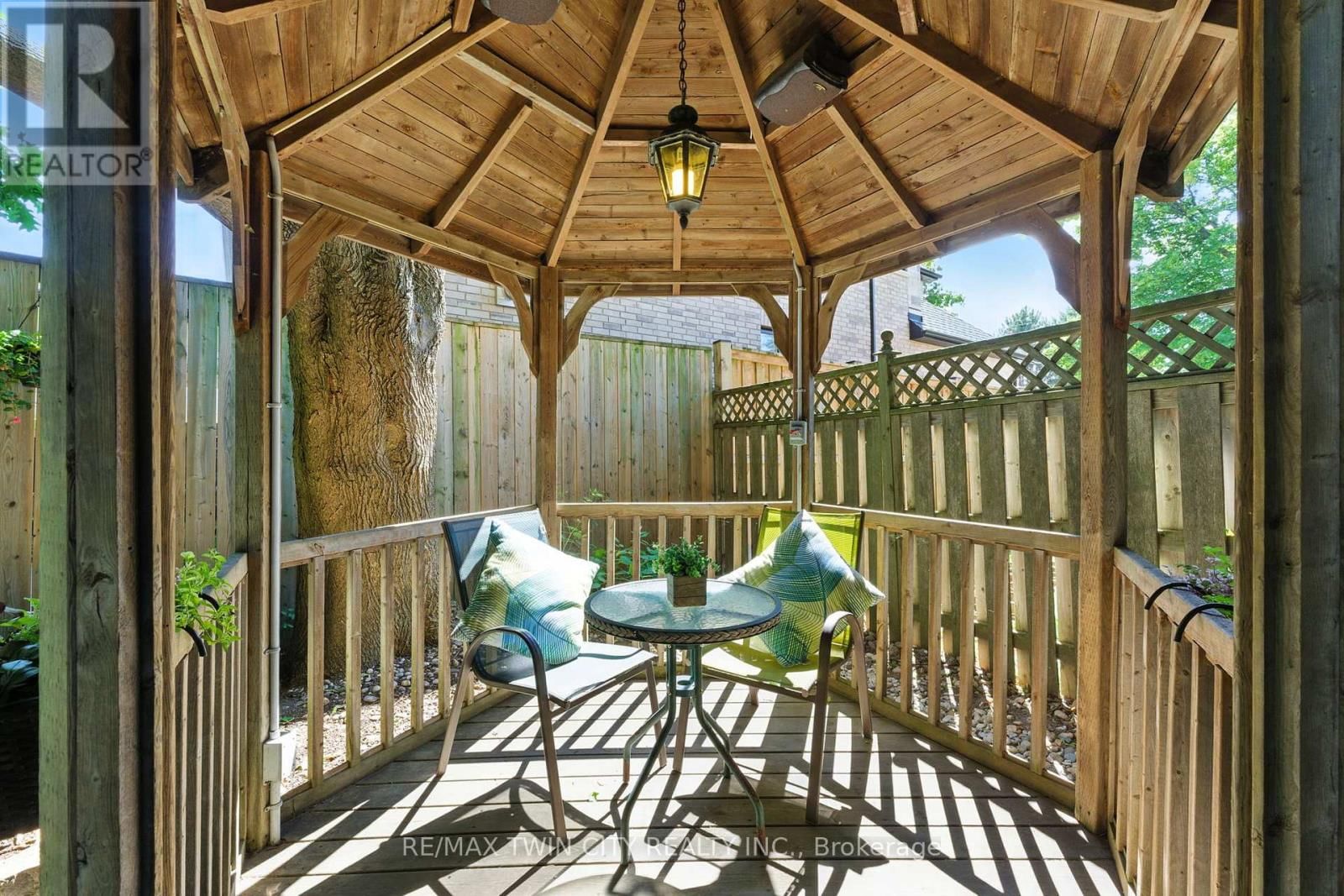 91 ABBEY CLOSE Image 48