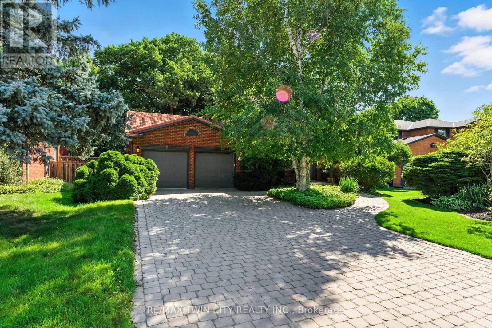 91 ABBEY CLOSE Image 6