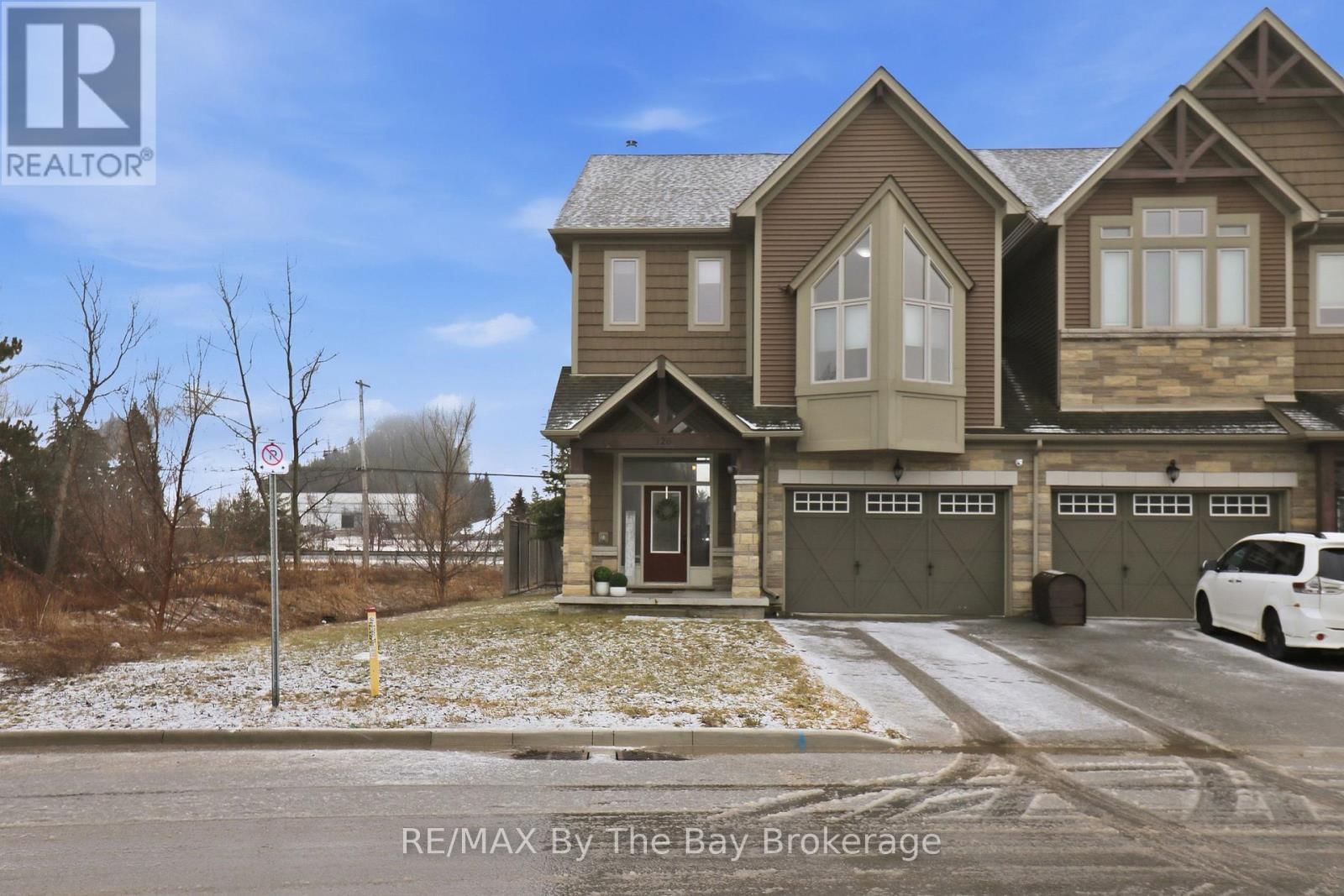 126 DELPHI LANE Image 49