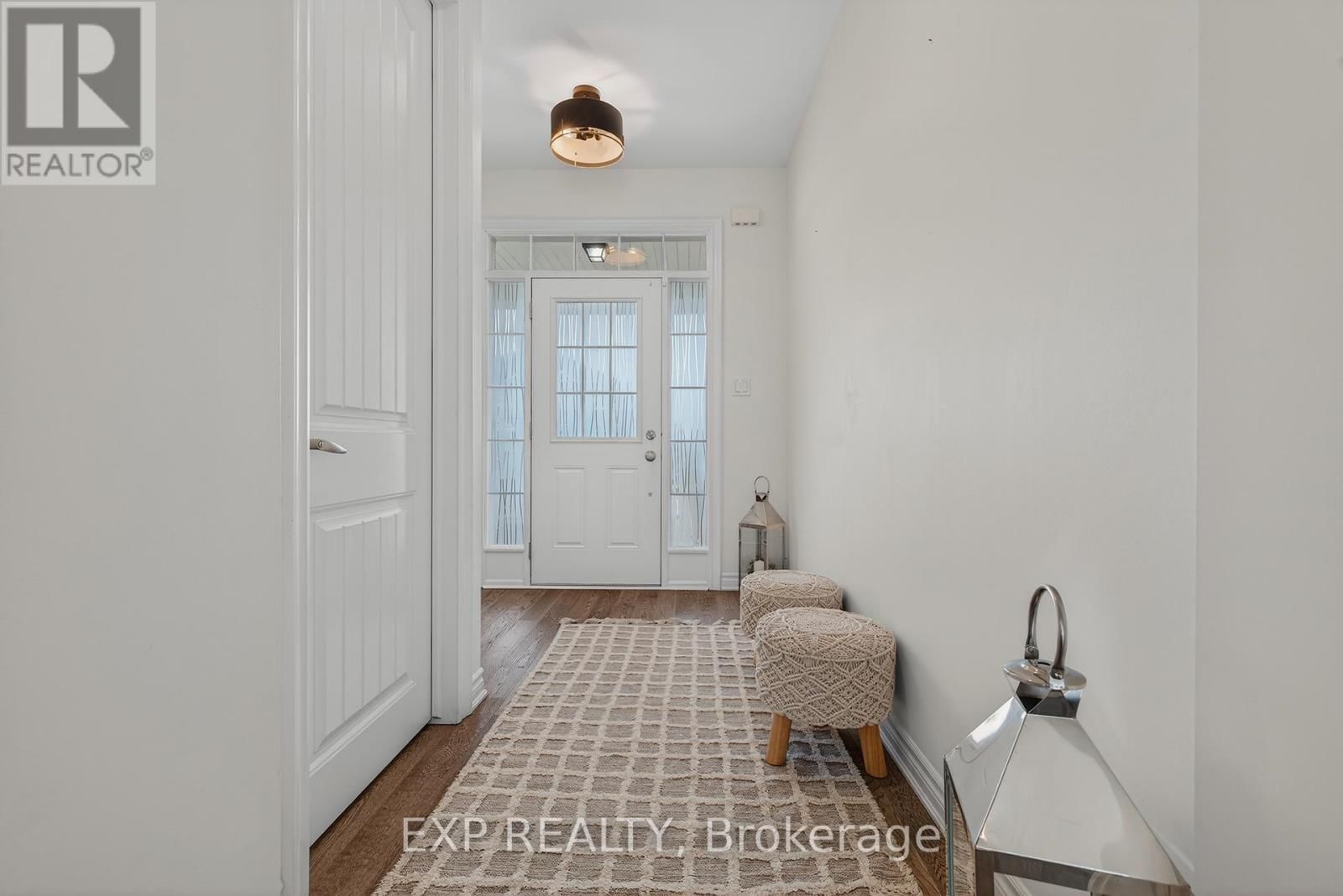 55 WEST OAK TRAIL Image 4