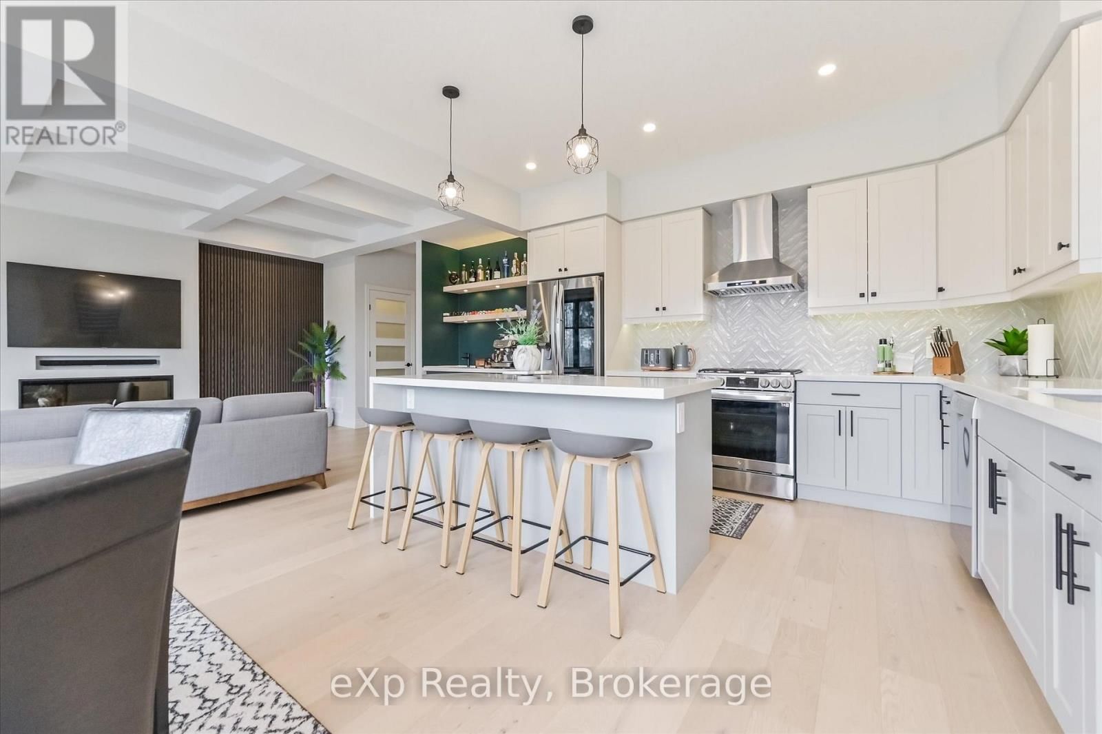 62 HAYLOCK AVENUE Image 15