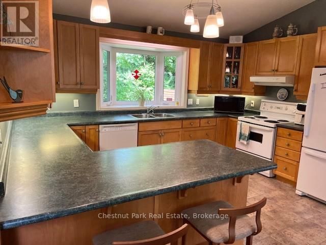 156 HARBOUR BEACH DRIVE Image 10