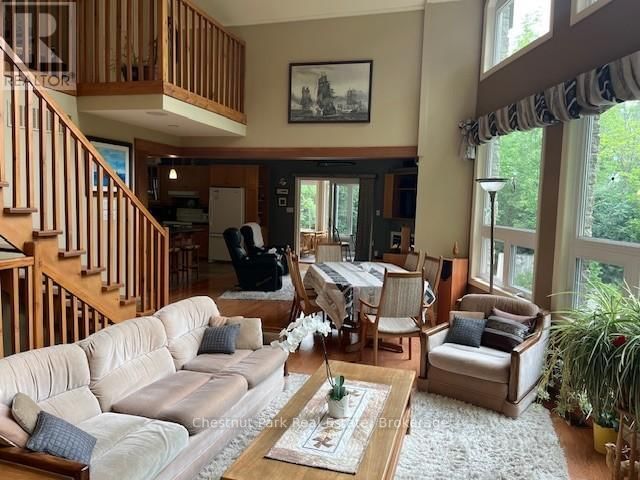 156 HARBOUR BEACH DRIVE Image 12