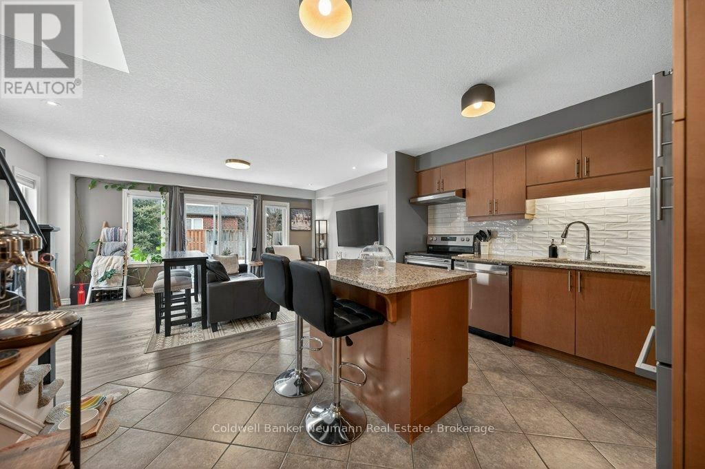 21 KATEMORE DRIVE Image 16