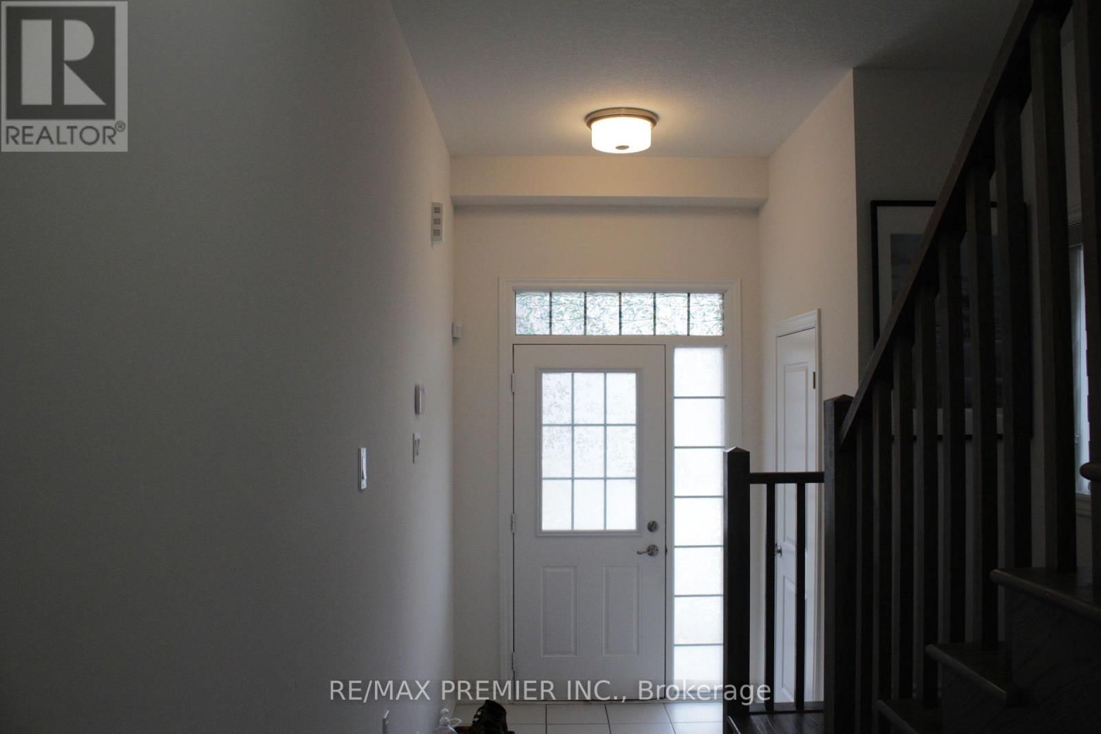 43 - 620 COLBORNE STREET WEST Image 4