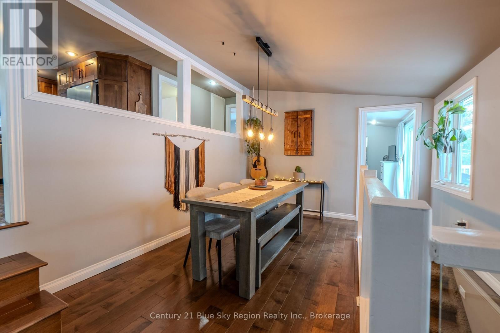 355 ANITA AVENUE Image 15