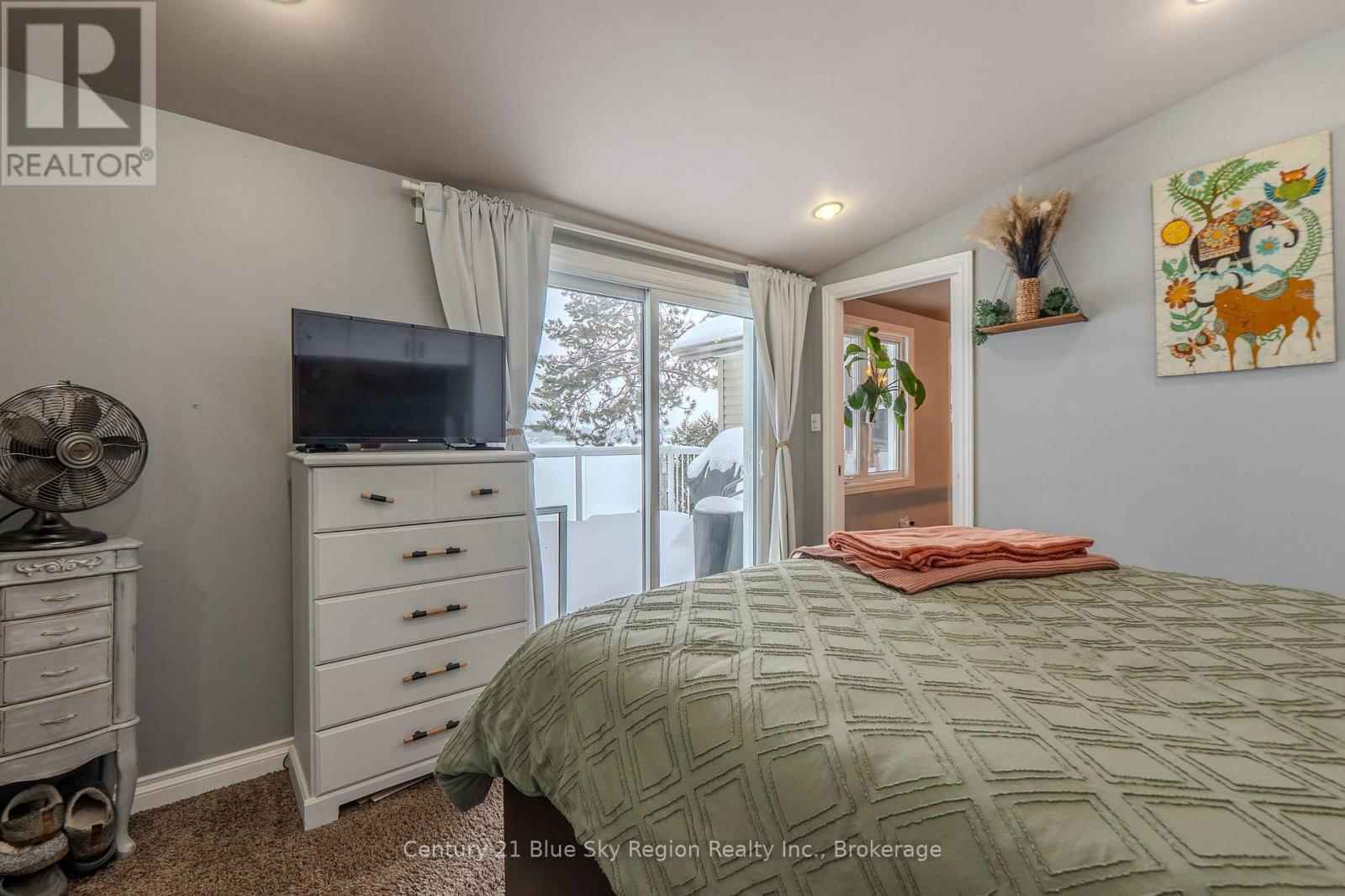 355 ANITA AVENUE Image 19