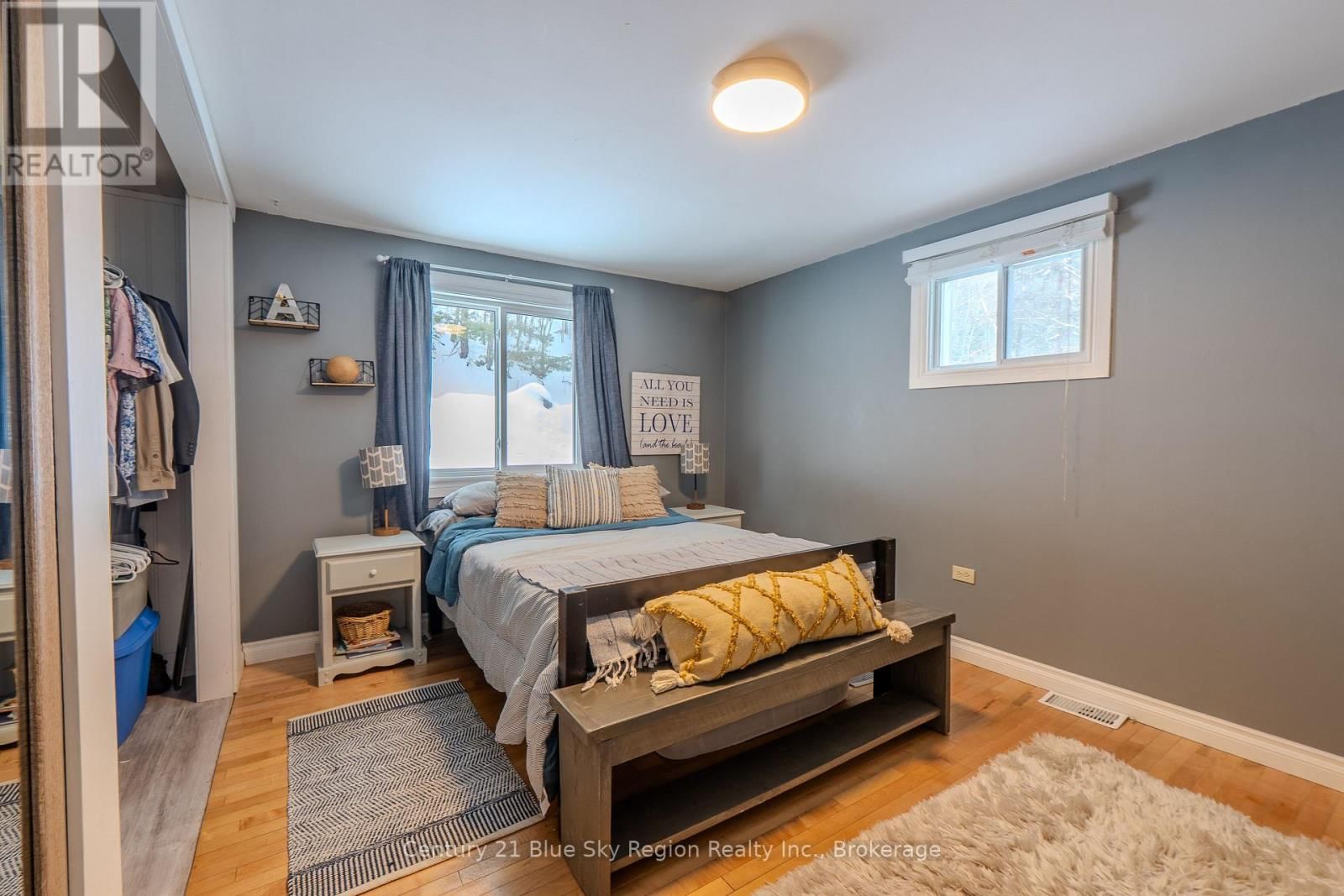 355 ANITA AVENUE Image 21