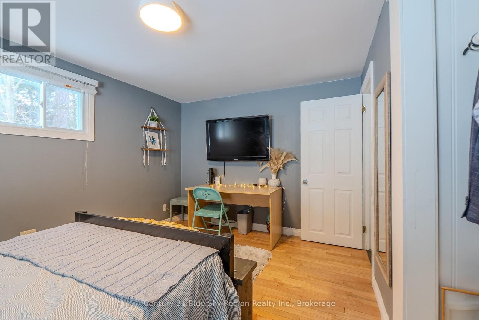 355 ANITA AVENUE Image 22