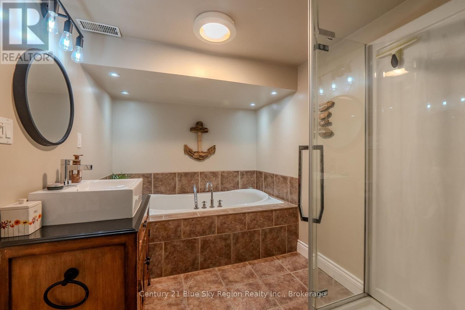 355 ANITA AVENUE Image 34