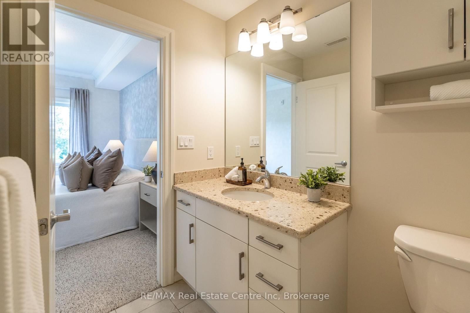 310 - 23 STUMPF STREET Image 17