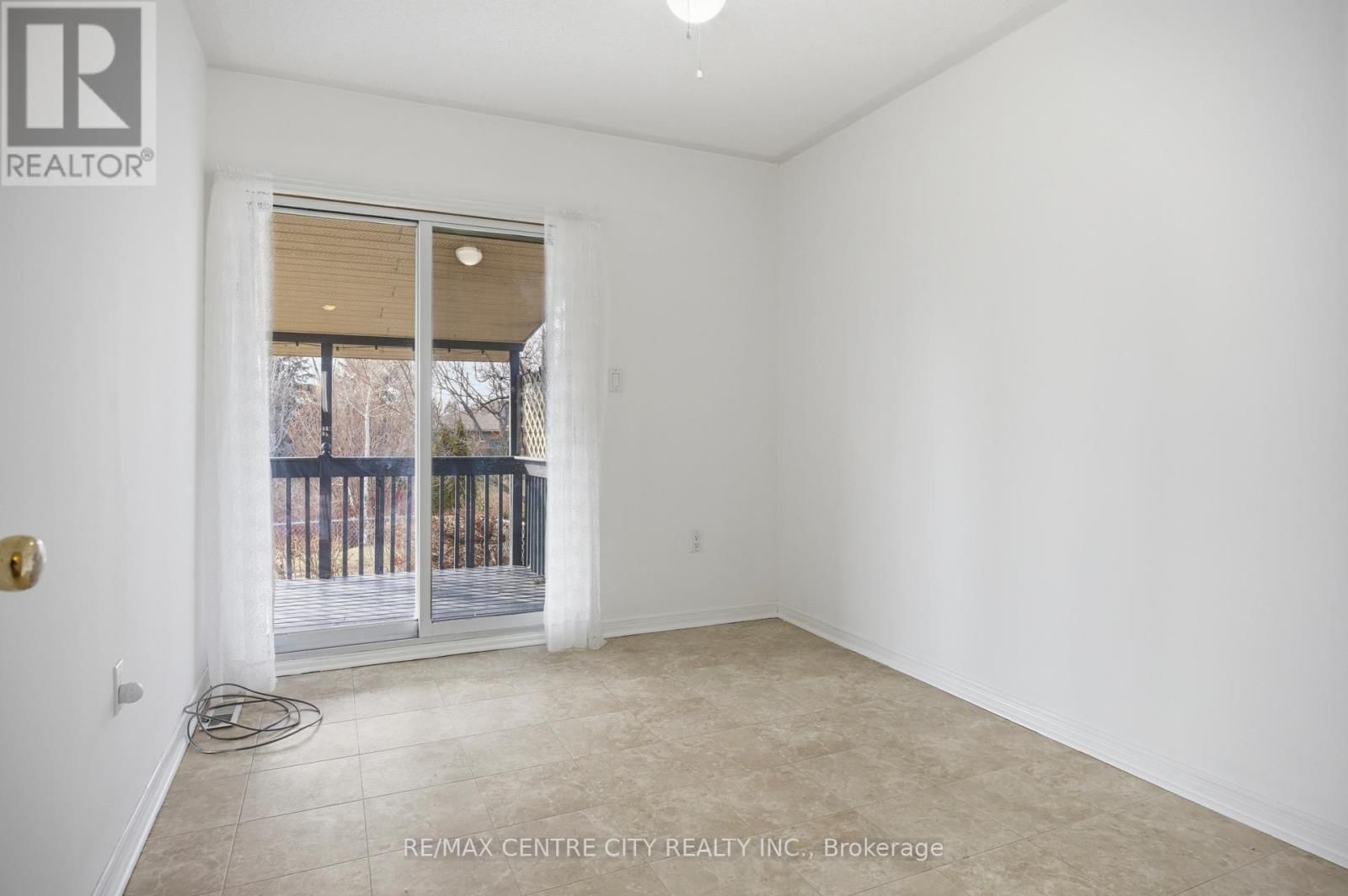 14 JUNO DRIVE Image 11