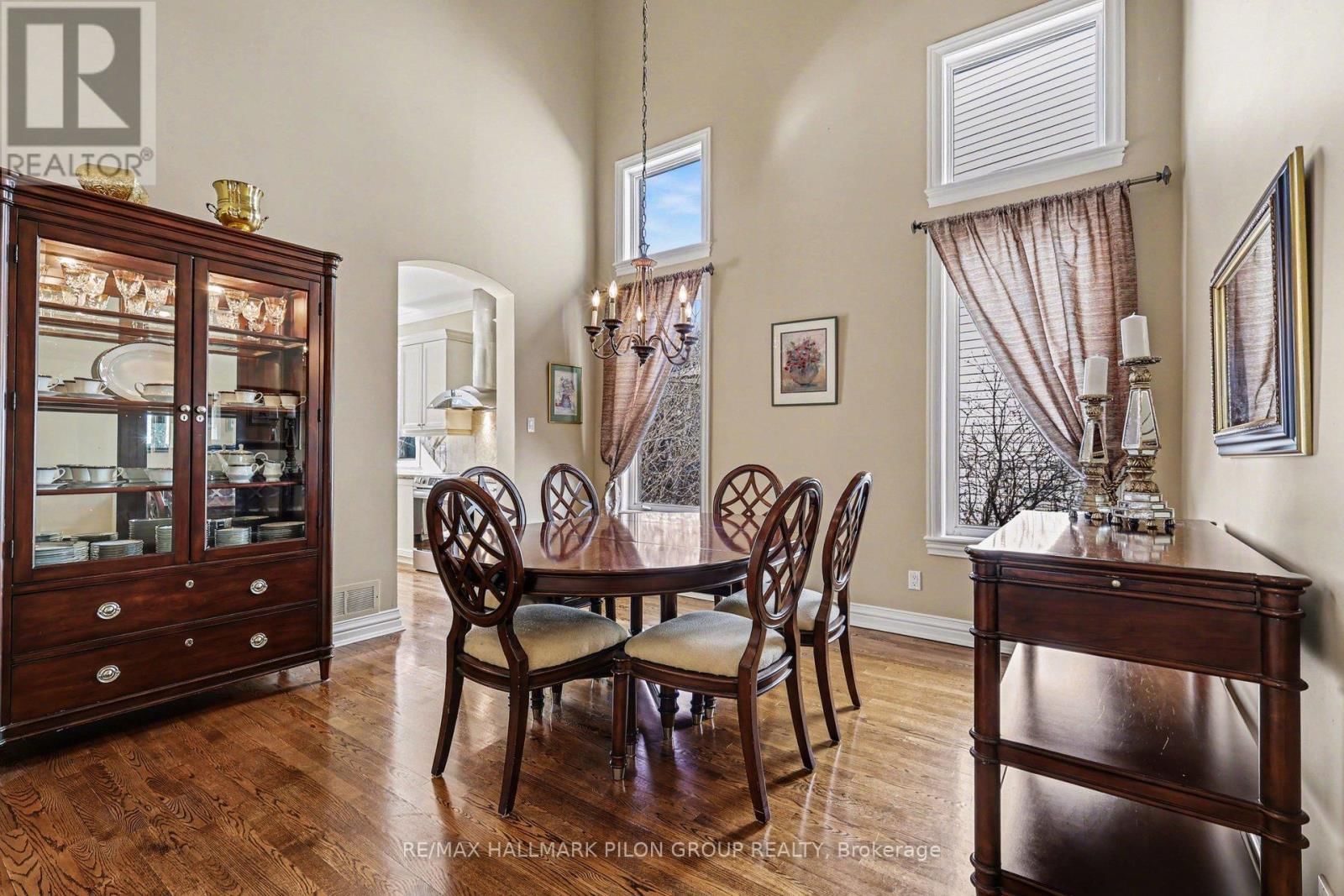 163 COPPERWOOD STREET Image 5