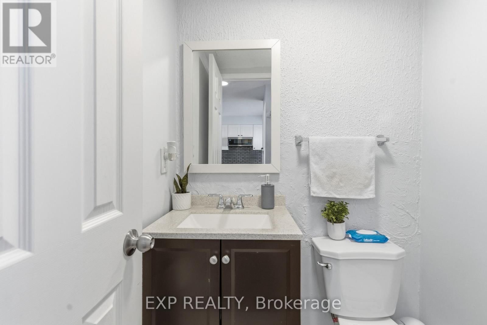 10 - 3322 ADDISON AVENUE Image 16