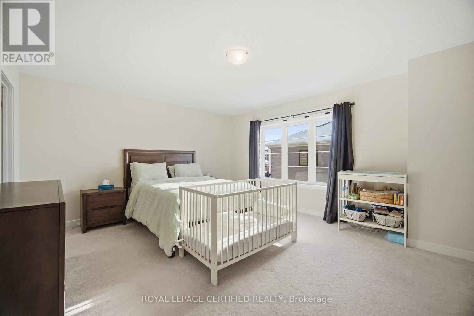 51 HAWICK CRESCENT Image 24