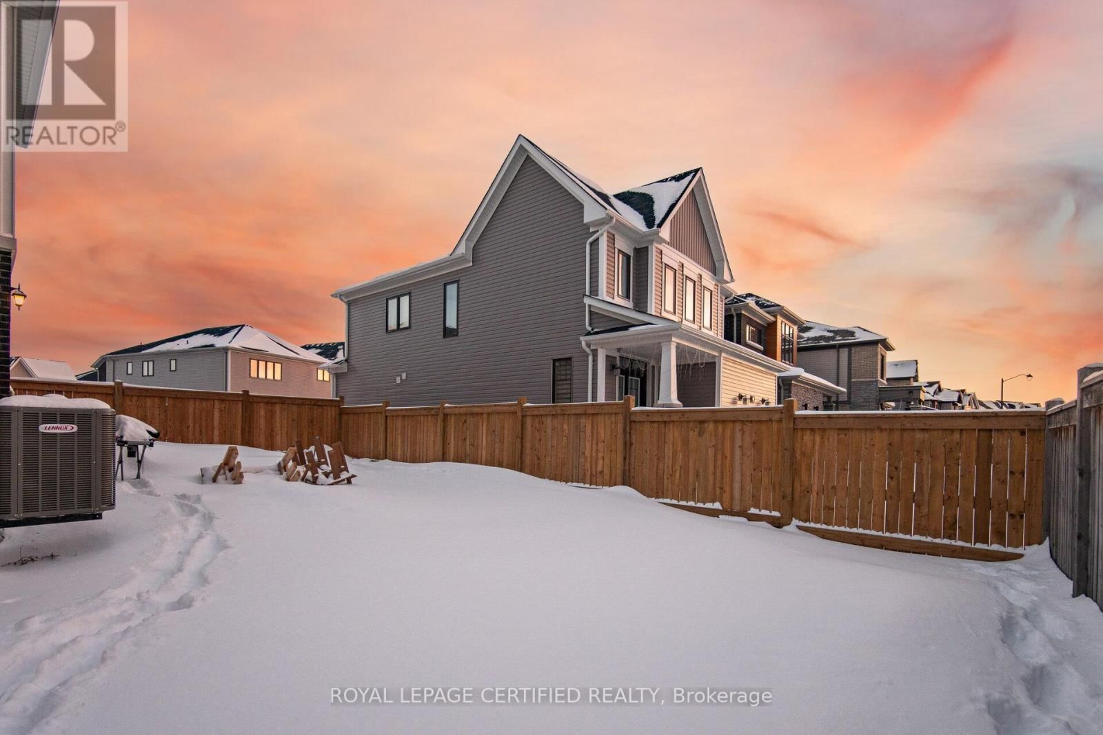 51 HAWICK CRESCENT Image 46