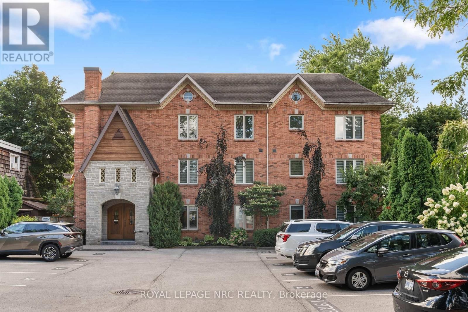 101 - 55 MAIN STREET Image 1