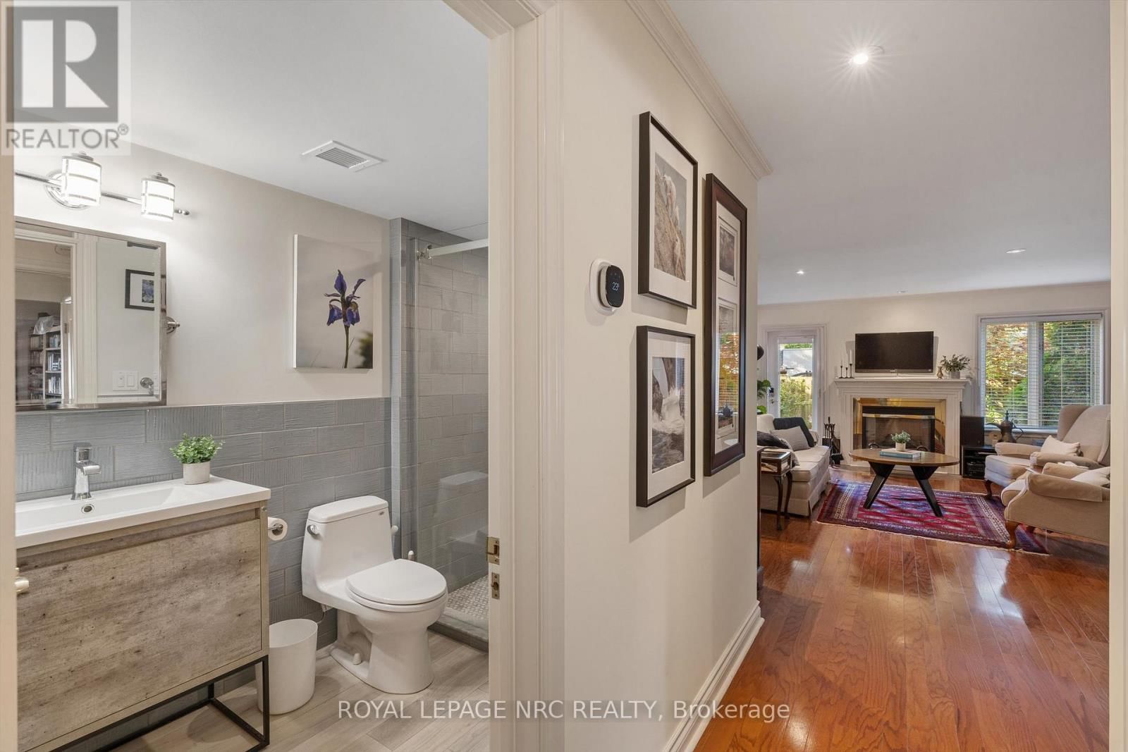 101 - 55 MAIN STREET Image 11