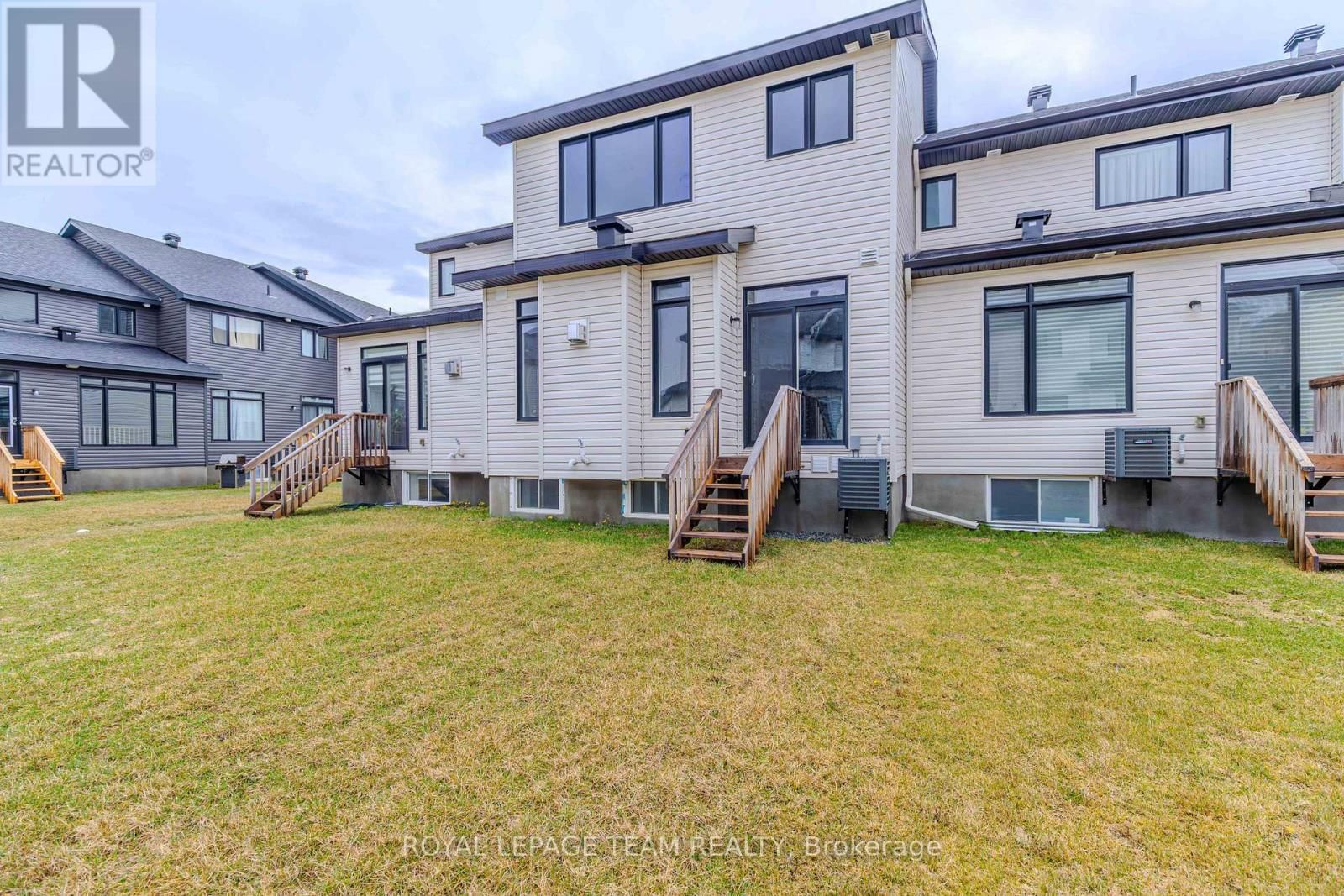 867 ANCIANO CRESCENT Image 49