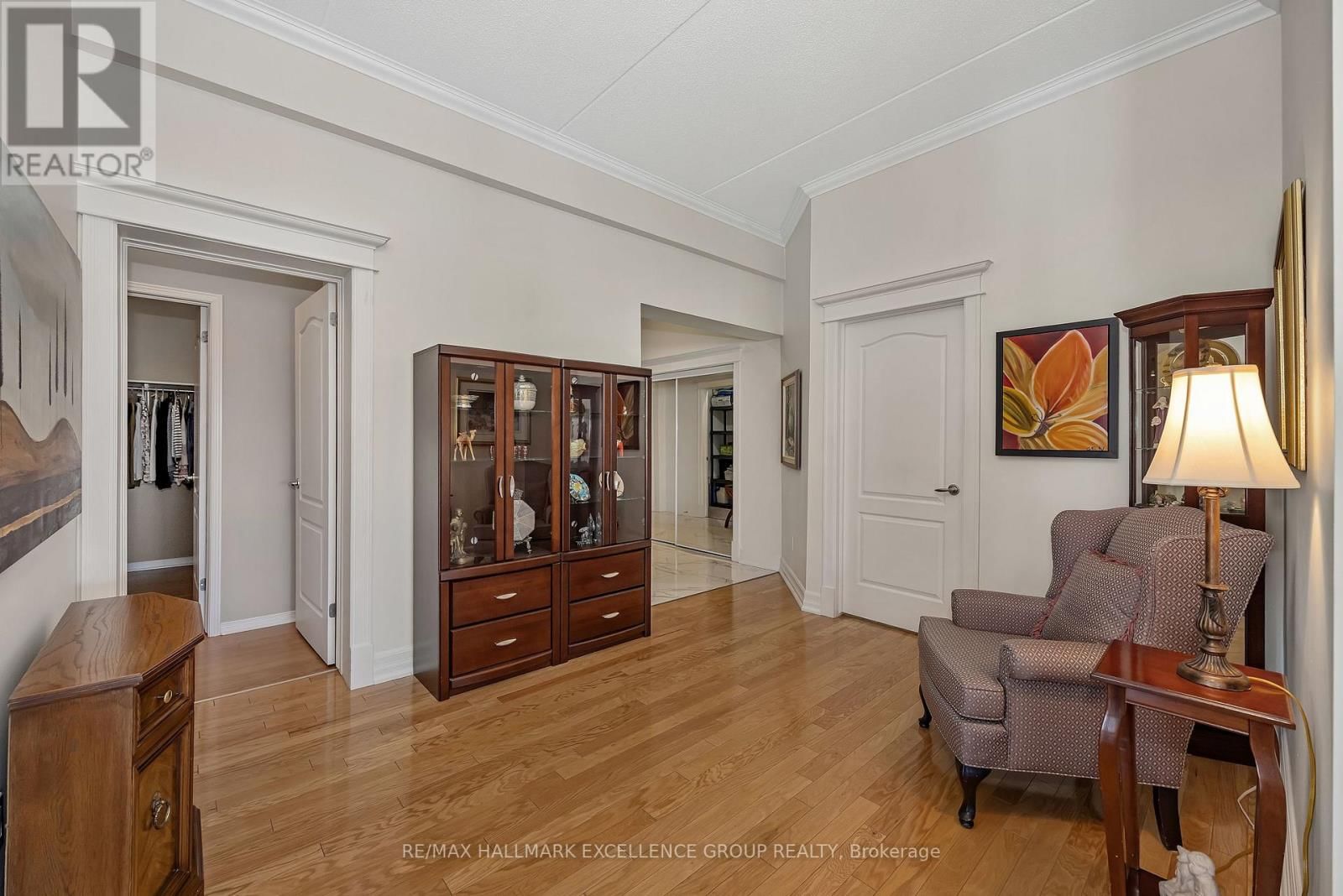 406 - 2921 LAURIER STREET Image 26