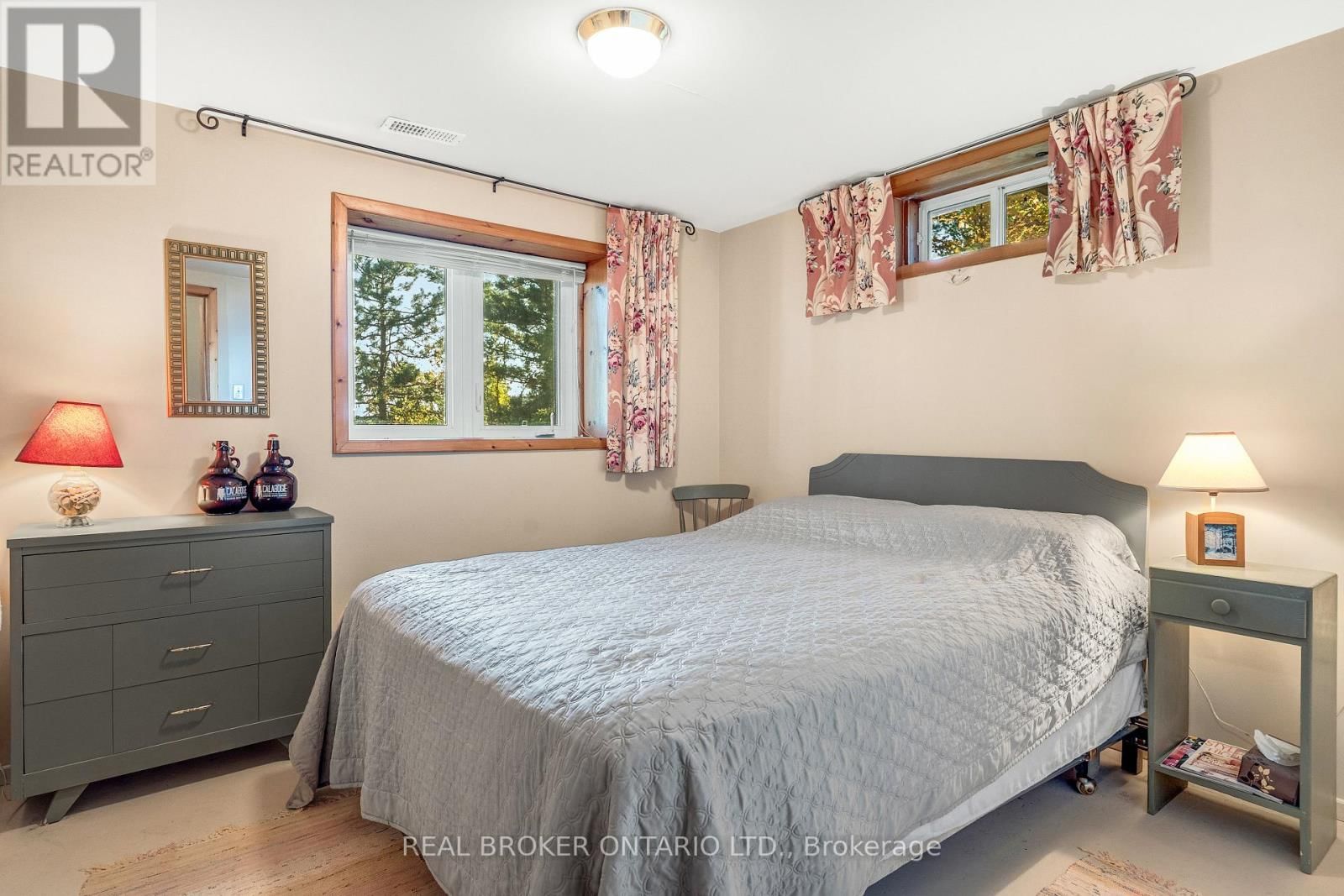 67 BIRCH HILL LANE Image 33