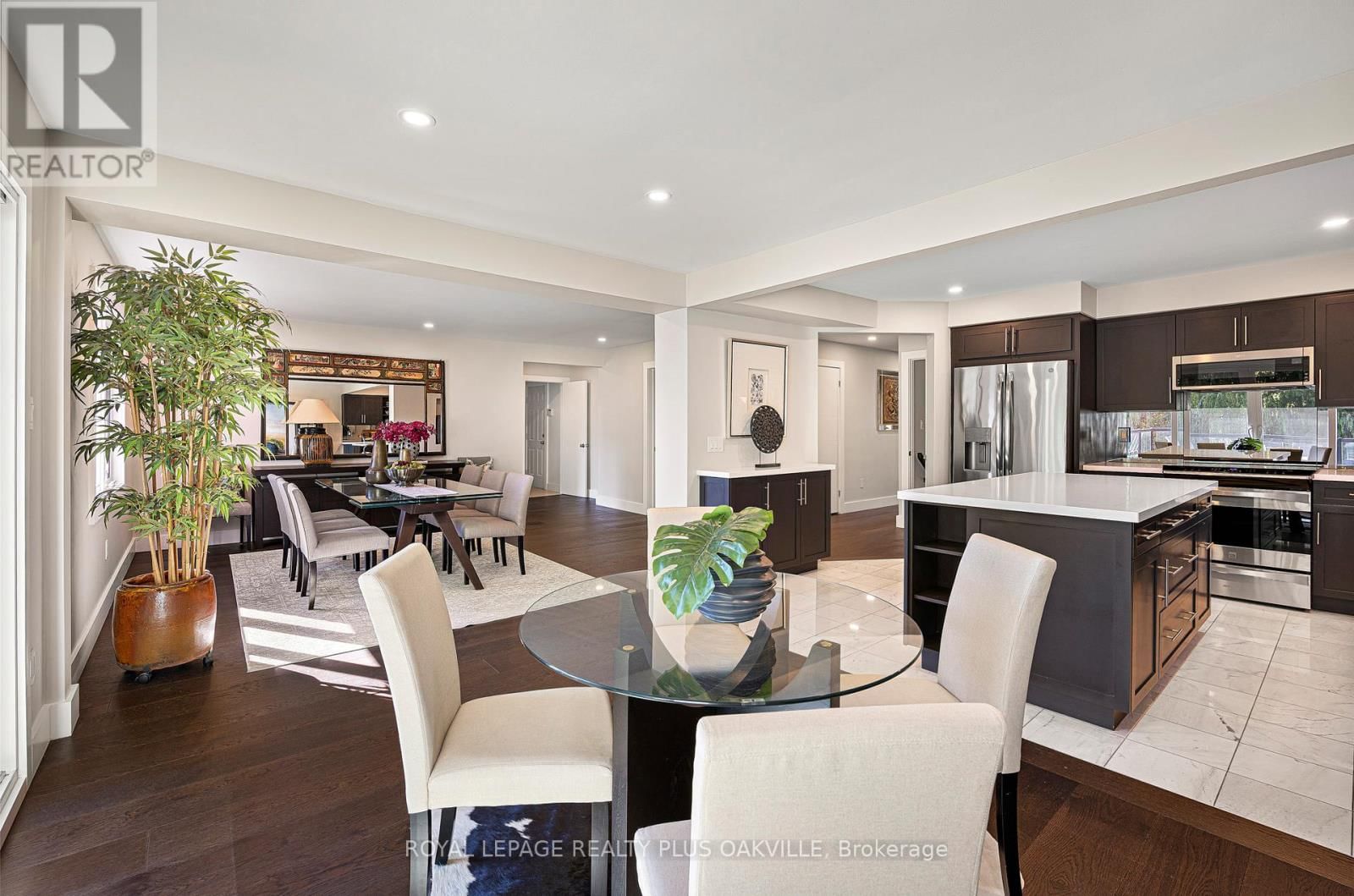 679 GREENRAVINE DRIVE Image 13