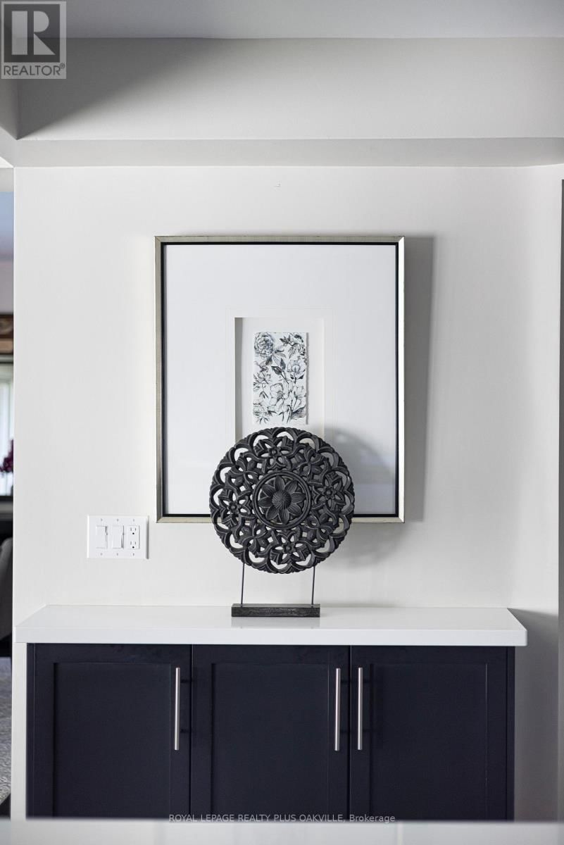 679 GREENRAVINE DRIVE Image 16