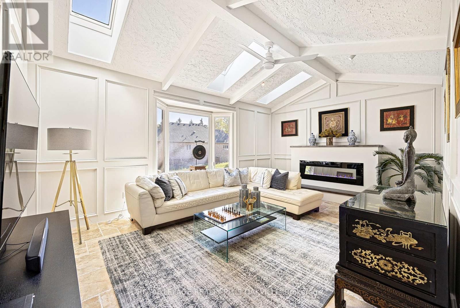 679 GREENRAVINE DRIVE Image 17