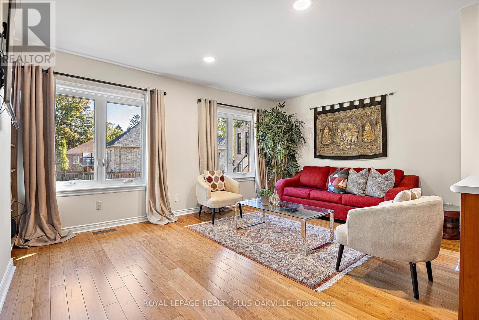 679 GREENRAVINE DRIVE Image 21