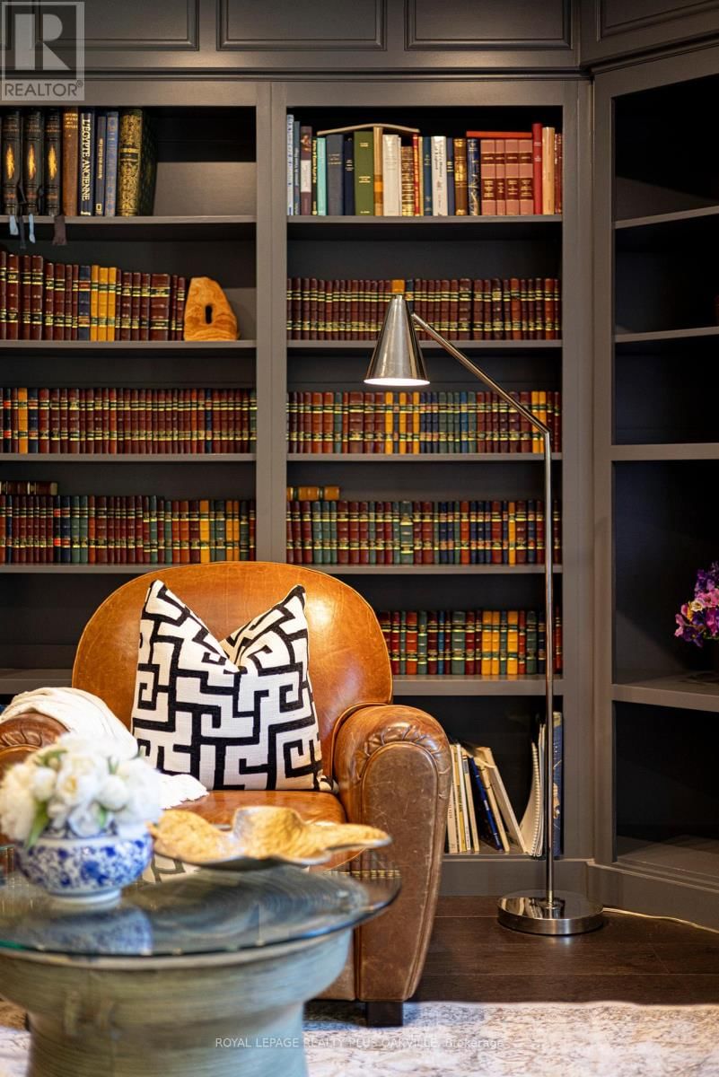 679 GREENRAVINE DRIVE Image 5