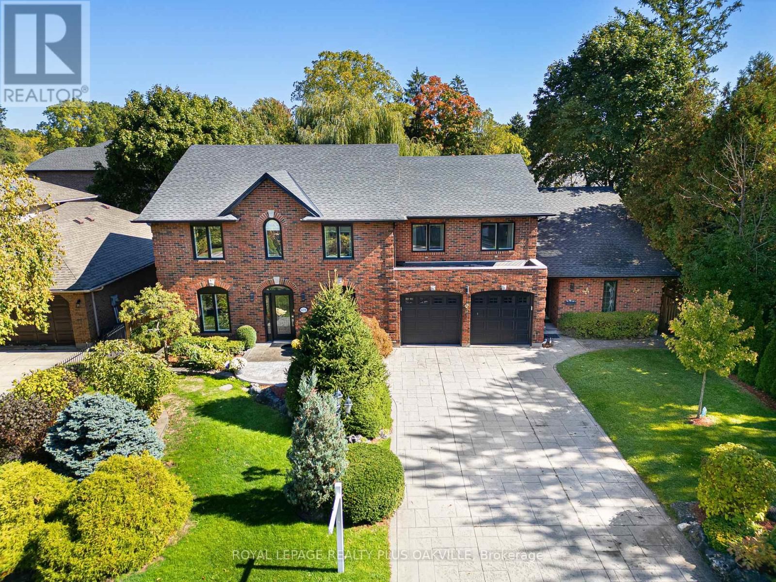 679 GREENRAVINE DRIVE Image 50